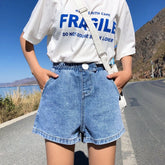 Jeans-Kollektion mit Shorts mit hoher elastischer Taille und weitem Bein